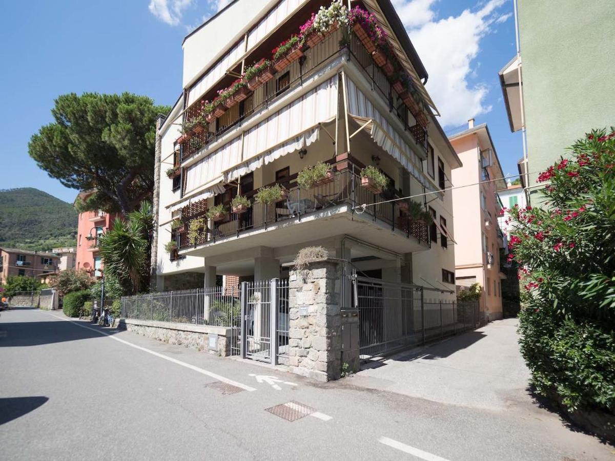 Il Giardino Di Ada Ground Floor Studio With Ac And Patio Monterosso al Mare Dış mekan fotoğraf